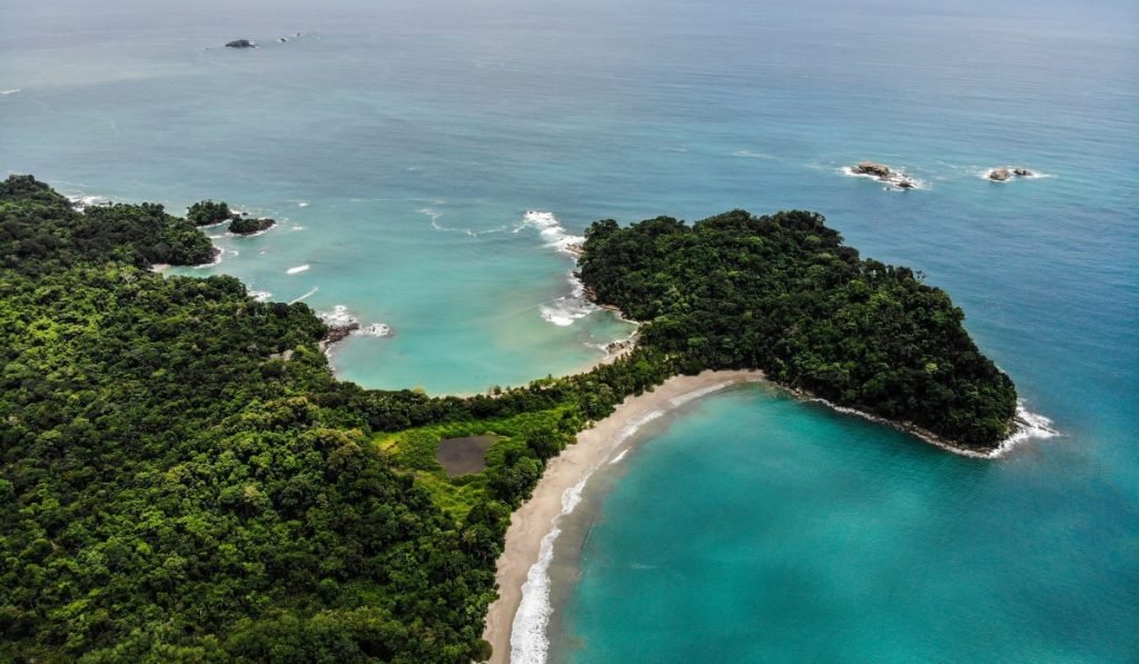 Strand des Meeresparkes Ballena