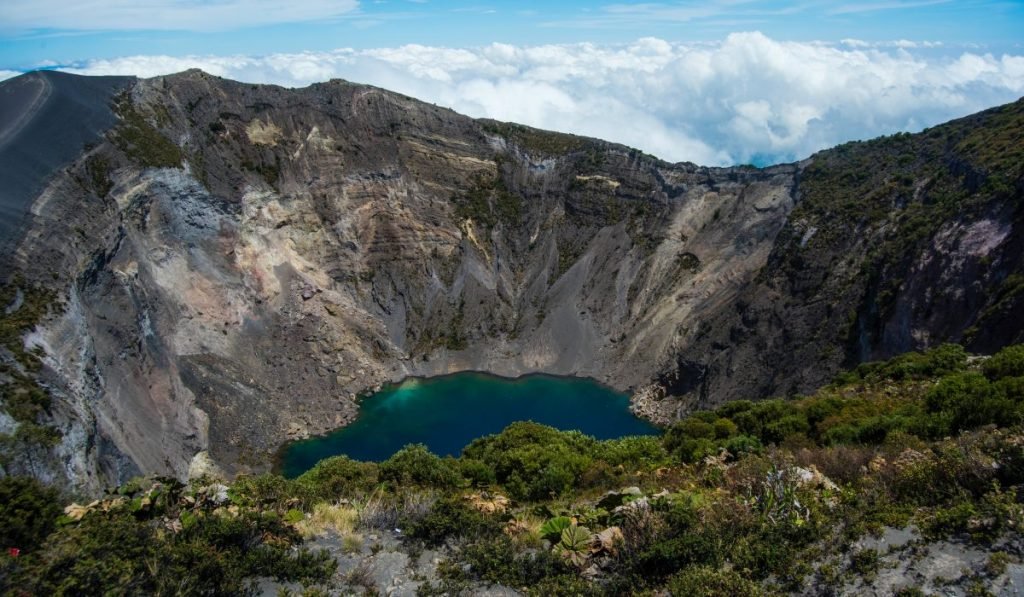 Irazu Vulkan Costa Rica Sehenswuerdigkeit